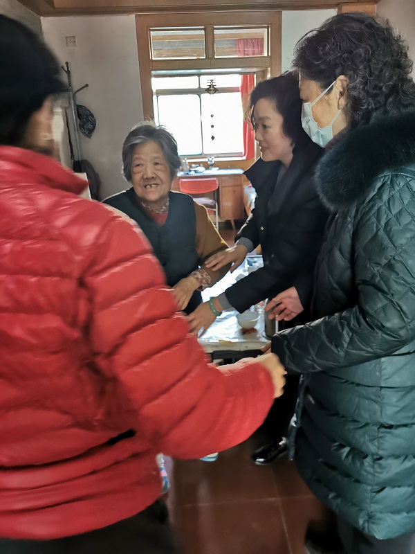 压缩.jpg
